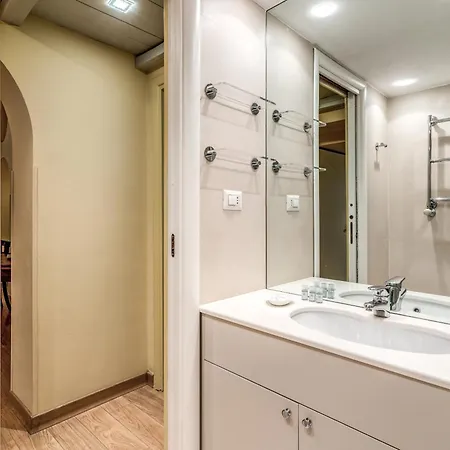 Exquisite Domus By Piazza Navona Appartement *